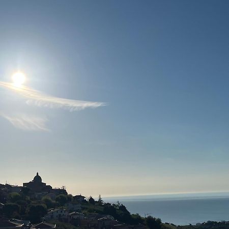 Seta Luxury Apartment Roseto Degli Abruzzi Exterior photo