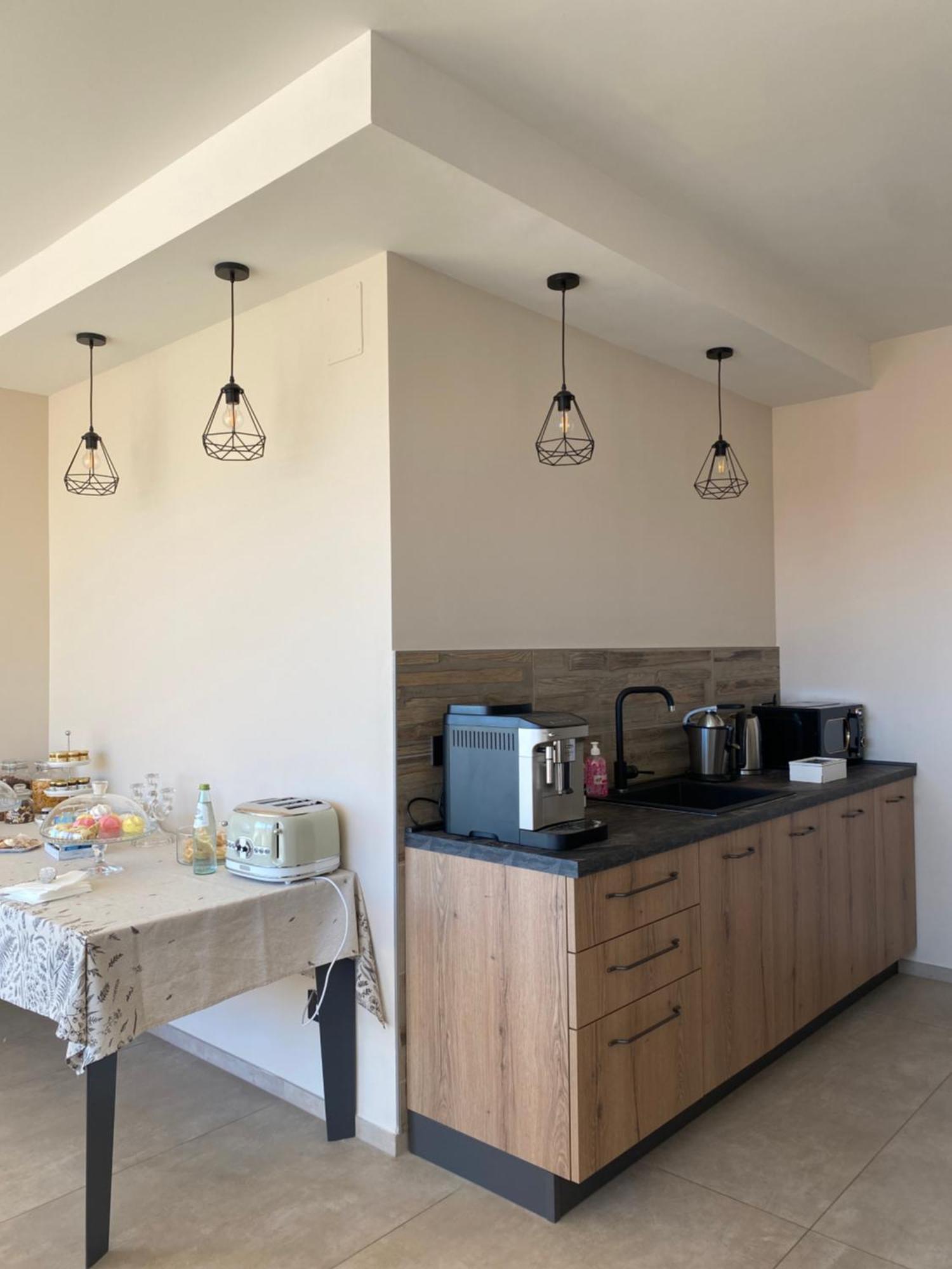 Seta Luxury Apartment Roseto Degli Abruzzi Exterior photo